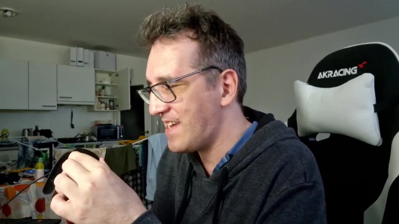 SoDI： Galaxy Watch 4 kibontott live 2022-04-25- [uExcZXEBaRTwykJpq6GrqV]